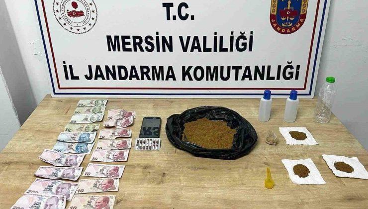 Mersin’de 2 uyuşturucu taciri yakalandı