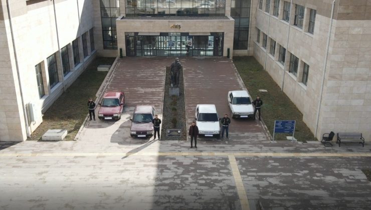 Otomobil hırsızlarına polis operasyonu: 4 kişi tutuklandı