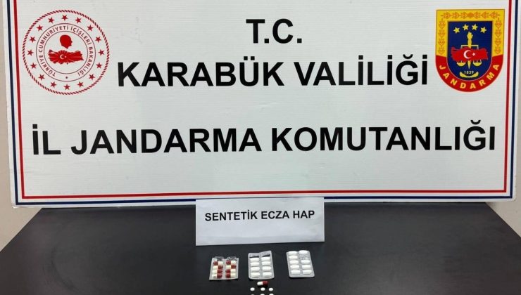 Şahsın üzerinde 33 adet sentetik hap ele geçirildi