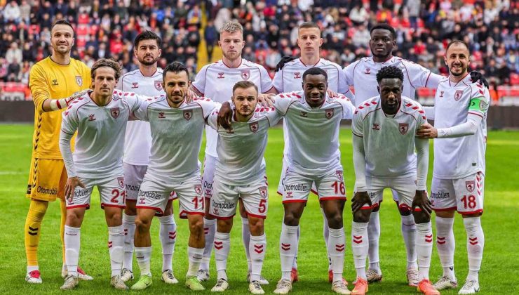 Samsunspor’un zirve mücadelesi sürüyor