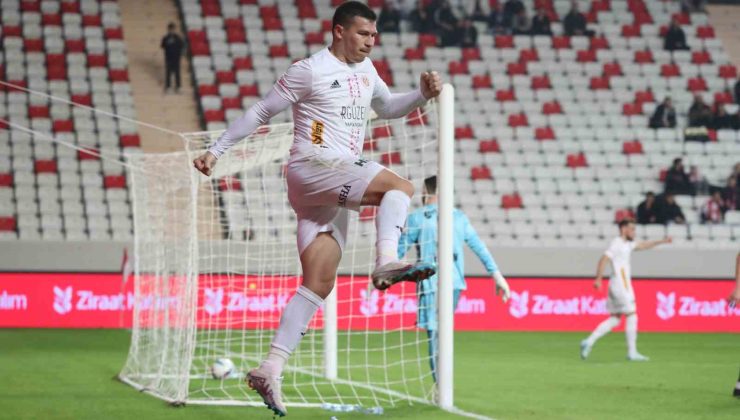 Ziraat Türkiye Kupası: Antalyaspor: 2 – Kocaelispor: 0 (İlk yarı)