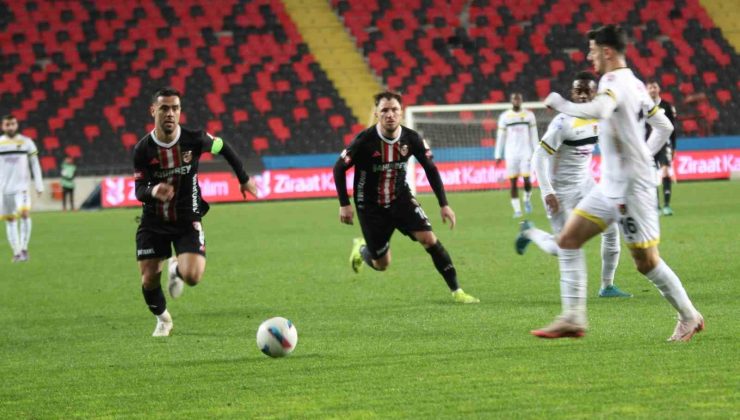 Ziraat Türkiye Kupası: Gaziantep FK: 1 – İstanbulspor: 0 (İlk yarı)